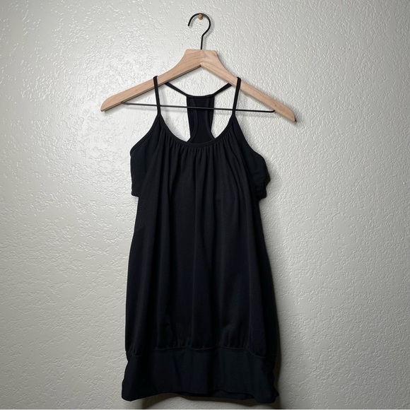 Lululemon No Limits Tank Workout Top Built In Sport Bra Flowy Size 6 - Picture 4 of 13